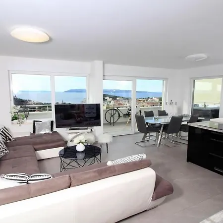 Apartament Lux Penthouse With Beautiful Sea And Island View 6 + 2 *