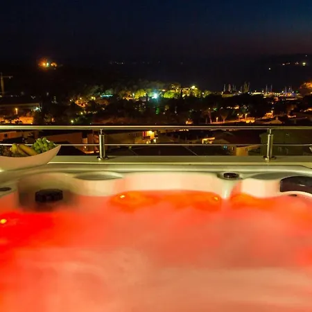 Apartament Lux Penthouse With Beautiful Sea And Island View 6 + 2 Makarska