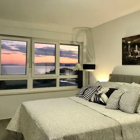 Apartament Lux Penthouse With Beautiful Sea And Island View 6 + 2 Makarska