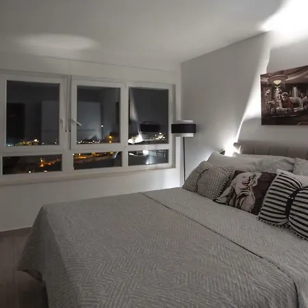 Apartament Lux Penthouse With Beautiful Sea And Island View 6 + 2 *