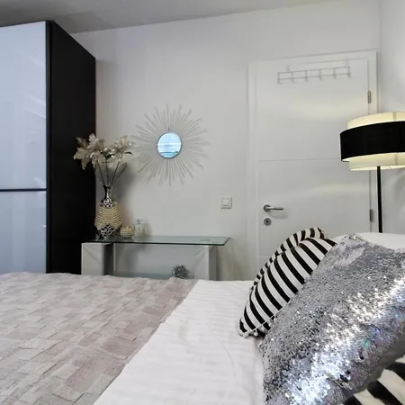 Apartament Lux Penthouse With Beautiful Sea And Island View 6 + 2