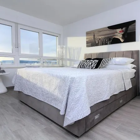 Lux Penthouse With Beautiful Sea And Island View 6 + 2 Apartament *